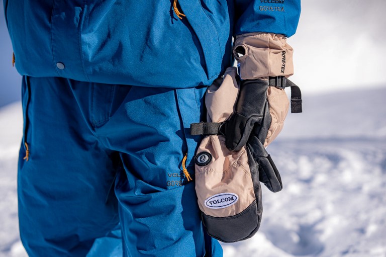 women's snowboard mittens