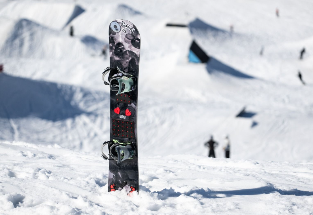 Lib Tech LegitimizerSnowboardspecialist fra Sideways taler.