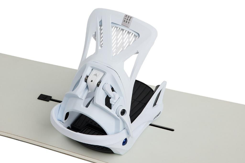 Burton Women's Step On® Escapade whiteSnowboard specialist from Sideways speaks.