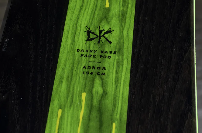 Arbor Danny Kass Park ProSnowboardspecialist od Sideways hovorí