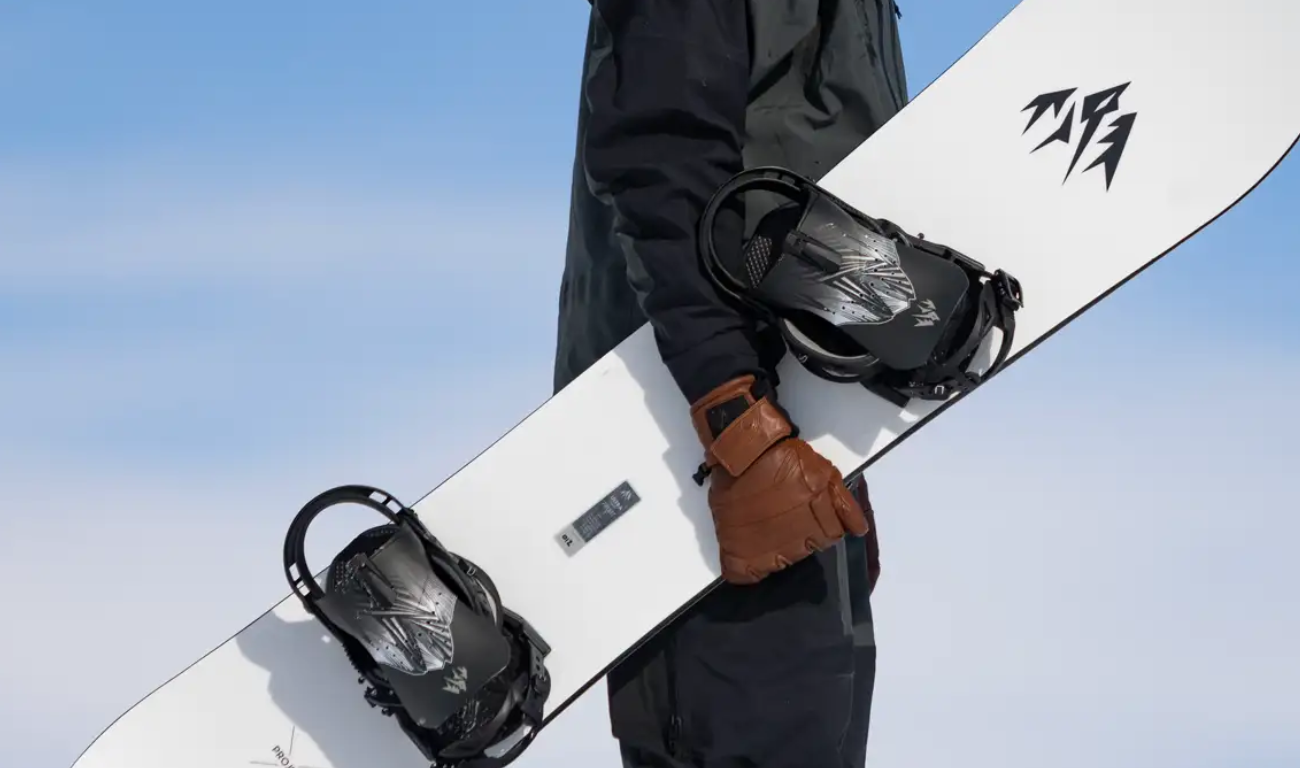Jones Ultralight Project XSideways' snowboard specialist speaks