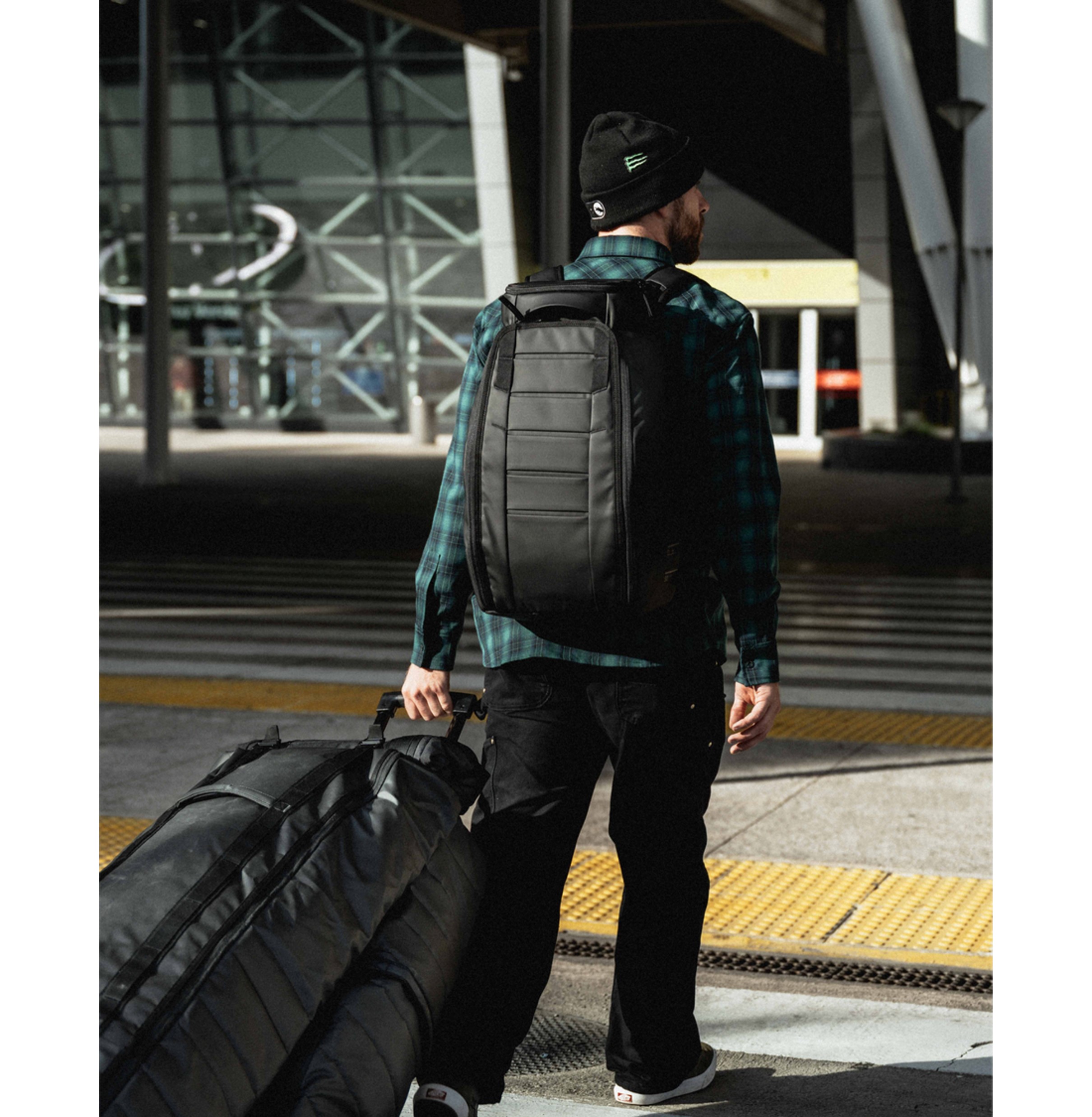  DB Hugger Backpack 20L Charcoal Grey Hugger Series