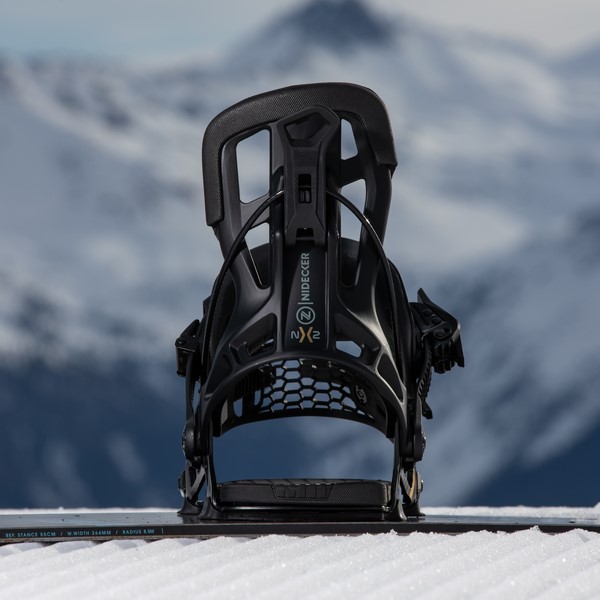  Flow NX2 Hybrid Black Power Triangle