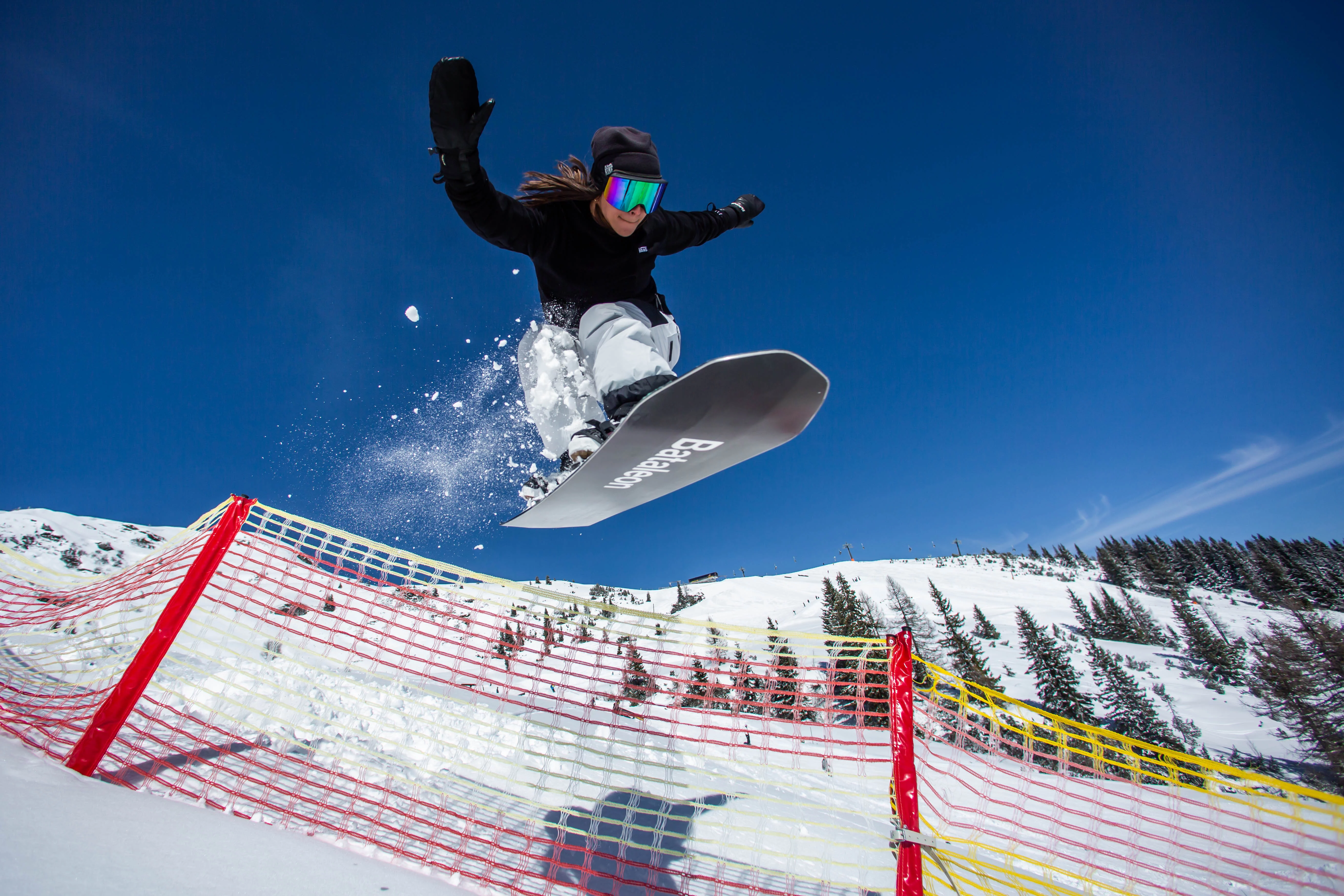 Bataleon ThunderstormEspecialista en snowboards de Sideways habla.