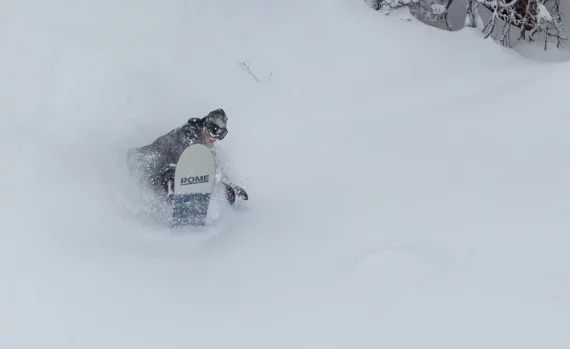 Rome Service DogSideways' snowboard specialist speaks