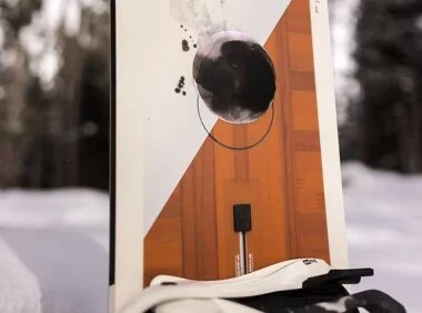 Burton Flight AttendantSnowboardspecialist fra Sideways taler.