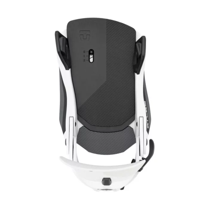 Union\u0020Atlas\u0020Step\u0020On\u0020White